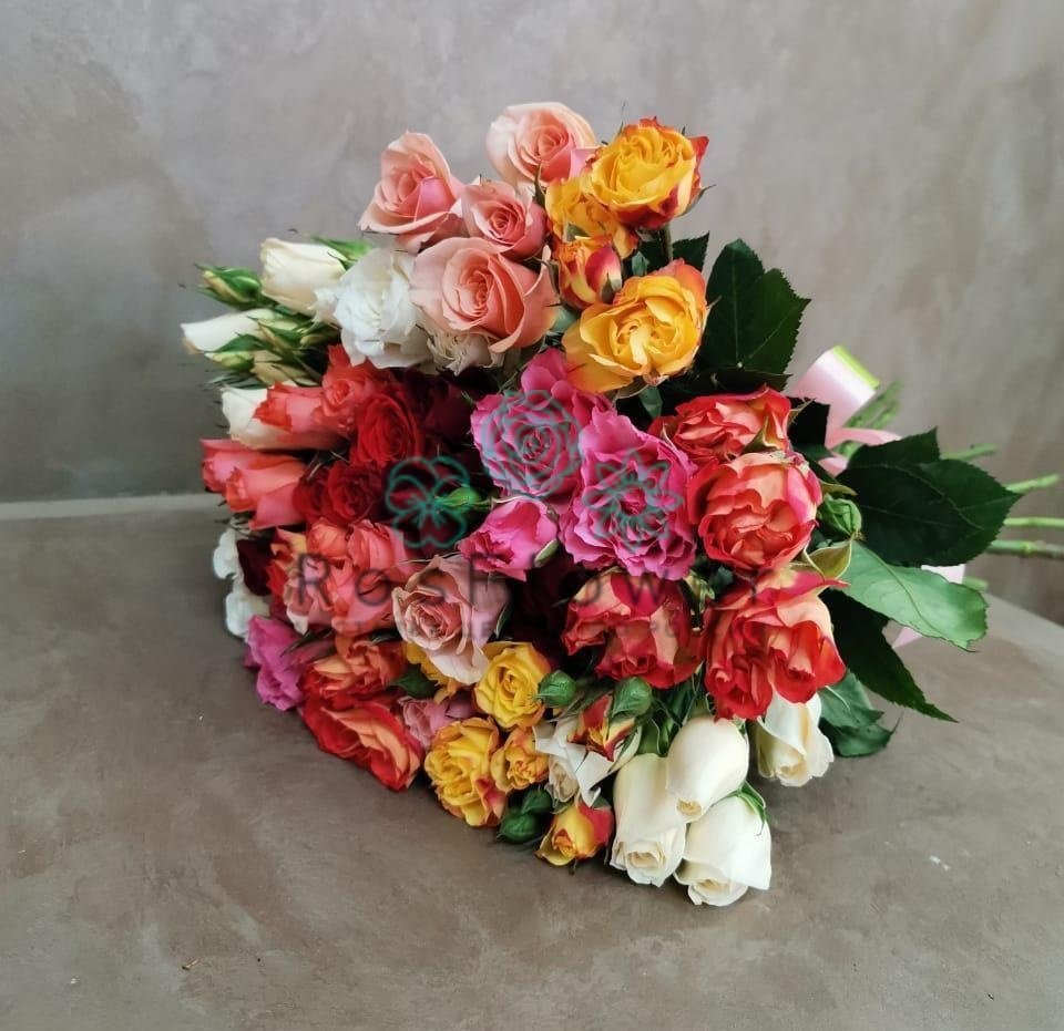 Букет цветов из: Розы в Девице