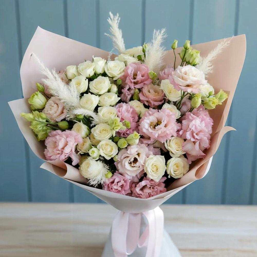 Букет цветов из: Альстромерии и Розы в Девице