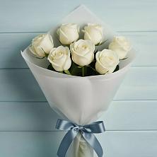 Букет 7 Белых роз Эдлесс Лав в Девице