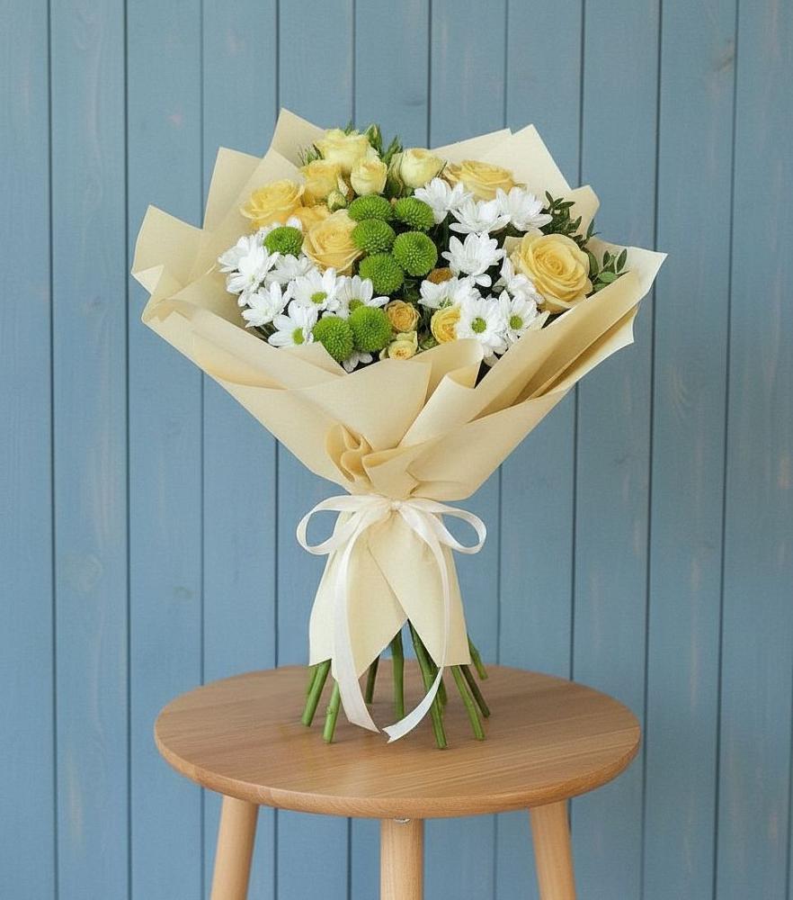 Букет цветов из: Хризантемы и Розы в Девице