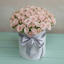 Цветочная композиция из Розы в шляпной коробке в Девице