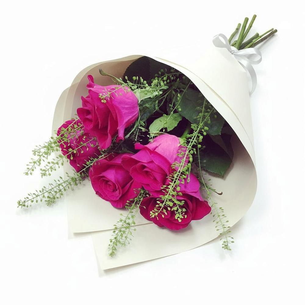 Букет цветов из: Розы в Девице