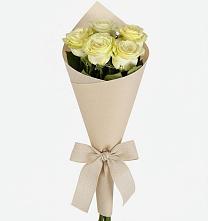 Букет цветов из:  Розы в Девице