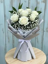 Букет цветов из:  Розы в Девице