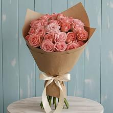 Букет цветов из:  Розы в Девице
