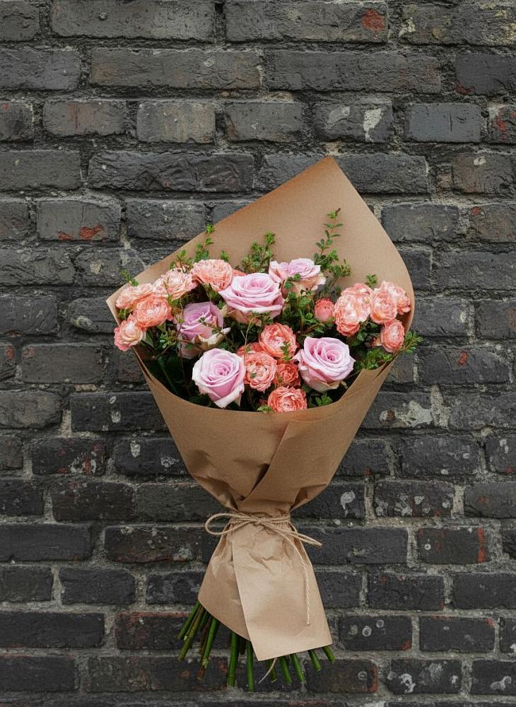 Букет цветов из: Розы в Девице