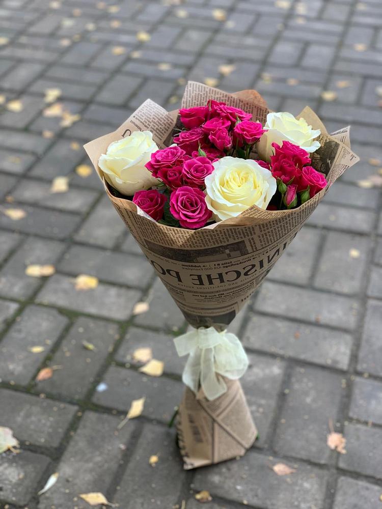 Букет цветов из: Розы в Девице