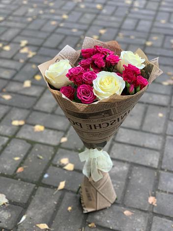 Букет цветов из: Розы в Девице
