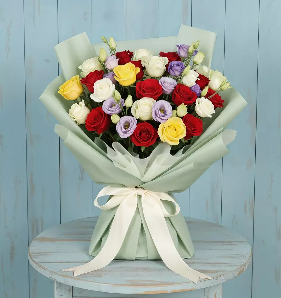 Букет цветов из: Розы в Девице