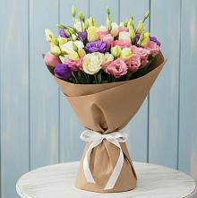 Букет цветов из:  Лизиантусы в Девице