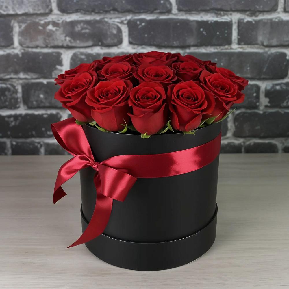 Цветочная композиция из Розы в шляпной коробке в Девице