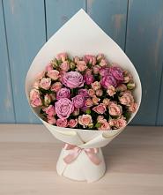 Букет цветов из:  Розы в Девице